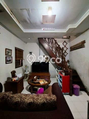 Rumah Minimalis 4 KT di Pejaten Timur Jakarta Selatan Semi Furnished Rumah Minimalis 4 KT di Pejaten Timur Jakarta Selatan Semi Furnished