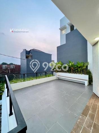 Hot Offer Hunian Mewah Ideal dan Luas di Jagakarsa, Jakarta Selatan Hot Offer Hunian Mewah Ideal dan Luas di Jagakarsa, Jakarta Selatan