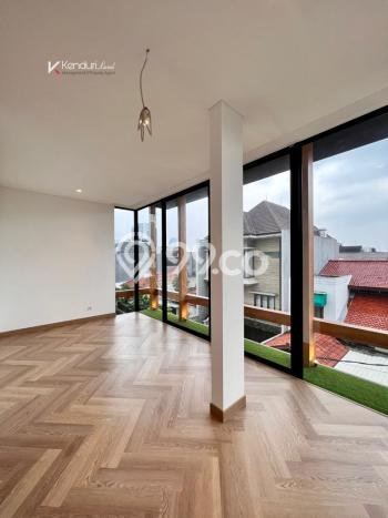 Dijual Rumah Mewah Elegan Dengan View Eksklusif di Pondok Indah, Jakarta Selatan Dijual Rumah Mewah Elegan Dengan View Eksklusif di Pondok Indah, Jakarta Selatan