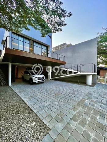 For Sale! Premium House LT 345m2 Desain Elegan di Kemang For Sale! Premium House LT 345m2 Desain Elegan di Kemang
