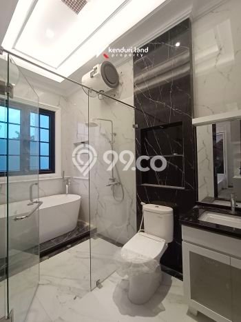 Siap Huni Rumah Mewah 5 Kamar di Cilandak Dekat ke Mana Saja Siap Huni Rumah Mewah 5 Kamar di Cilandak Dekat ke Mana Saja