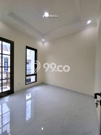 Dijual Rumah 3 Kamar Lokasi Ideal Bagus dan Strategis di Sawangan Dijual Rumah 3 Kamar Lokasi Ideal Bagus dan Strategis di Sawangan