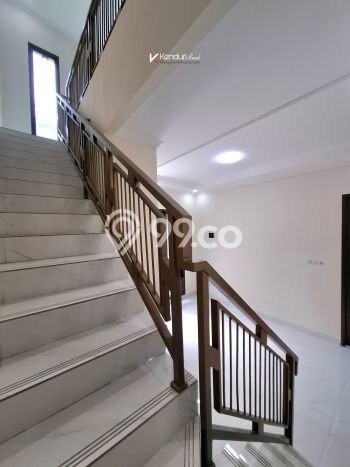 Dijual Rumah 3 Kamar Lokasi Ideal Bagus dan Strategis di Sawangan Dijual Rumah 3 Kamar Lokasi Ideal Bagus dan Strategis di Sawangan