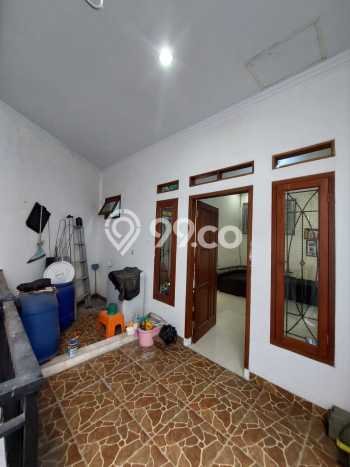 Hunian Cantik Modern Lb 170m2 di Jagakarsa, Jakarta Selatan Hunian Cantik Modern Lb 170m2 di Jagakarsa, Jakarta Selatan