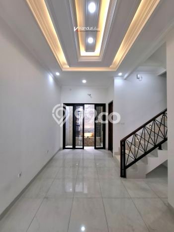 Rumah Modern 4 KT di Tanah Baru Depok Semi Furnished Rumah Modern 4 KT di Tanah Baru Depok Semi Furnished