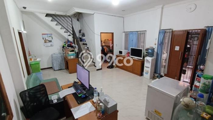 Rumah Luas Asri 6 KT Siap Huni di Leuwi Panjang Bandung Rumah Luas Asri 6 KT Siap Huni di Leuwi Panjang Bandung