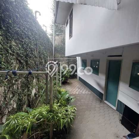 Rumah Mewah LB 250m2 Siap Huni Desain Elegan di Hegarmanah, Bandung Rumah Mewah LB 250m2 Siap Huni Desain Elegan di Hegarmanah, Bandung
