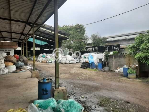 Unit Gudang Strategis di Babakan Ciparay, Bandung Potensi Bisnis Besar Unit Gudang Strategis di Babakan Ciparay, Bandung Potensi Bisnis Besar