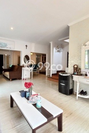 DIJUAL CEPAT! Rumah , Bandung, LT 245m2m² LB 300m2m² DIJUAL CEPAT! Rumah , Bandung, LT 245m2m² LB 300m2m²