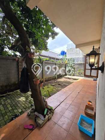 Rumah kawasan , Bandung, LT 422m2m² Bangunan 300m2m² Rumah kawasan , Bandung, LT 422m2m² Bangunan 300m2m²