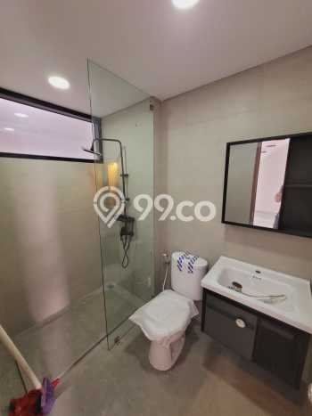 Rumah Mewah LB 210m2 Siap Pakai Desain Elegan di Setra Duta, Bandung Rumah Mewah LB 210m2 Siap Pakai Desain Elegan di Setra Duta, Bandung