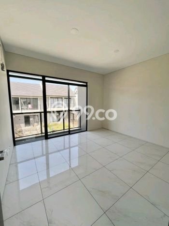 Rumah Luas Asri 3 KT Siap Pakai di Kota Baru Parahyangan Bandung Rumah Luas Asri 3 KT Siap Pakai di Kota Baru Parahyangan Bandung