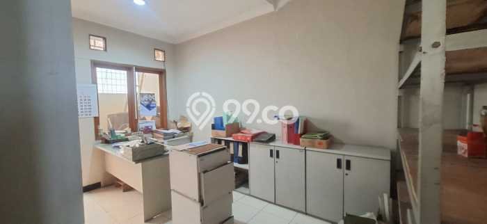 Rumah Elit LB 245m2 Siap Pakai Desain Elegan di Mekar Wangi, Bandung Rumah Elit LB 245m2 Siap Pakai Desain Elegan di Mekar Wangi, Bandung