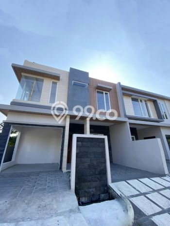 For Sale Rumah 3 Kamar Lokasi Strategis Bagus dan Strategis di Rungkut For Sale Rumah 3 Kamar Lokasi Strategis Bagus dan Strategis di Rungkut