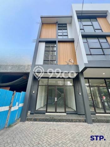 Ruko Dijual di Prime Area Surabaya Luas 211m2 Ruko Dijual di Prime Area Surabaya Luas 211m2