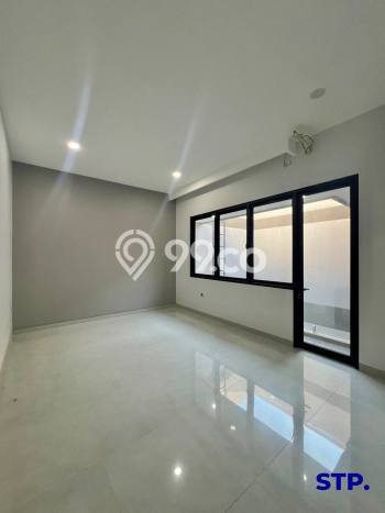 Hunian Mewah Dijual LT 176m2 di Mulyorejo, Surabaya Hunian Mewah Dijual LT 176m2 di Mulyorejo, Surabaya