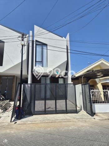 Dijual Rumah Eksklusif 3 KT di Surabaya Kota, Surabaya Dijual Rumah Eksklusif 3 KT di Surabaya Kota, Surabaya