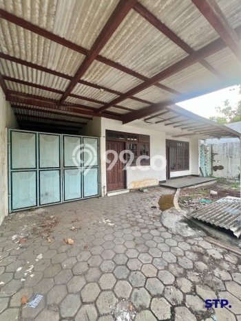 Jual Rumah Strategis Bagus Punya 3 KT di Rungkut Surabaya SHM Jual Rumah Strategis Bagus Punya 3 KT di Rungkut Surabaya SHM