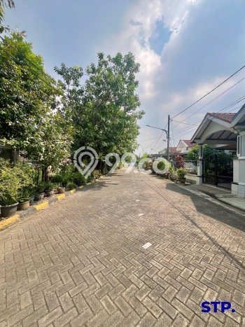 Hunian Mewah Dijual LT 311m2 di Rungkut, Surabaya Hunian Mewah Dijual LT 311m2 di Rungkut, Surabaya