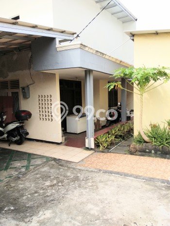 Jual Rumah Mewah Megah Dengan View Cantik di Kemandoran, Jakarta Selatan Jual Rumah Mewah Megah Dengan View Cantik di Kemandoran, Jakarta Selatan
