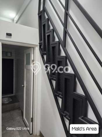 Rumah Strategis Modern Lb 118m2 di BSD, Tangerang Selatan Rumah Strategis Modern Lb 118m2 di BSD, Tangerang Selatan