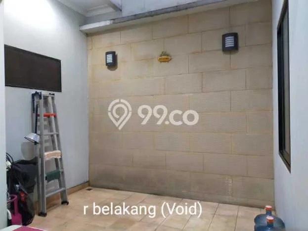 Ready to Use! Premium House LT 180m2 Desain Modern di Gading Serpong Ready to Use! Premium House LT 180m2 Desain Modern di Gading Serpong