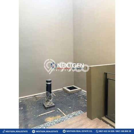 Rumah Luxury Modern Tanpa Renovasi di BSD City Tangerang Rumah Luxury Modern Tanpa Renovasi di BSD City Tangerang