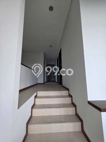Rumah Elit LB 337m2 Siap Huni Desain Elegan di BSD, Tangerang Rumah Elit LB 337m2 Siap Huni Desain Elegan di BSD, Tangerang