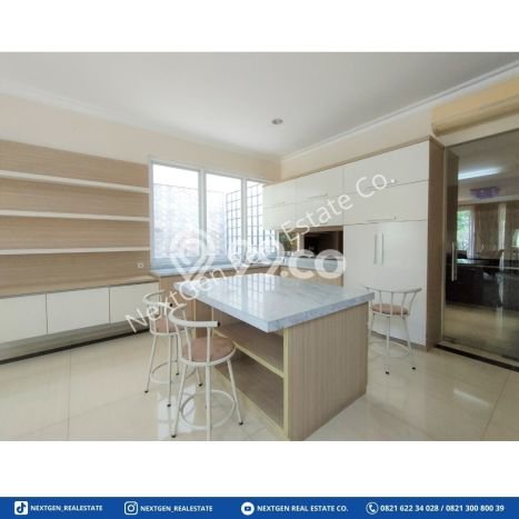 EXCLUSIVE HOME! Rumah di Gading Serpong, 4 KM, Design Minimalis, LT 586m² LB 800m² EXCLUSIVE HOME! Rumah di Gading Serpong, 4 KM, Design Minimalis, LT 586m² LB 800m²