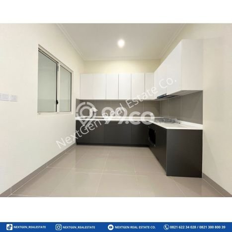 PRIME PROPERTY! Rumah di Gading Serpong, 4 KT, Lingkungan Elite, LT 144m² Bangunan 155m² PRIME PROPERTY! Rumah di Gading Serpong, 4 KT, Lingkungan Elite, LT 144m² Bangunan 155m²