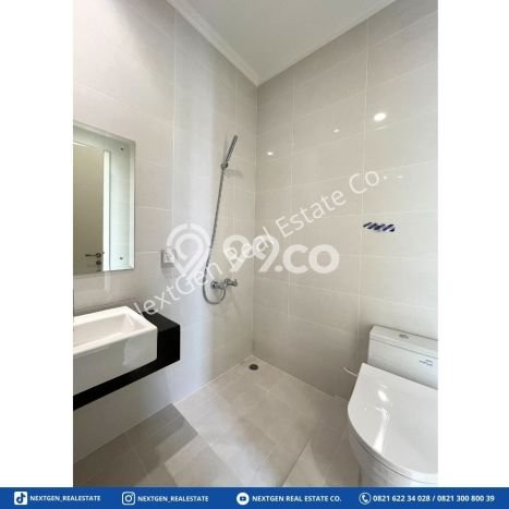 DIJUAL CEPAT! Rumah Nyaman di Gading Serpong, Tangerang, Luas 144m² Bangunan 166m² Bisa Nego! DIJUAL CEPAT! Rumah Nyaman di Gading Serpong, Tangerang, Luas 144m² Bangunan 166m² Bisa Nego!