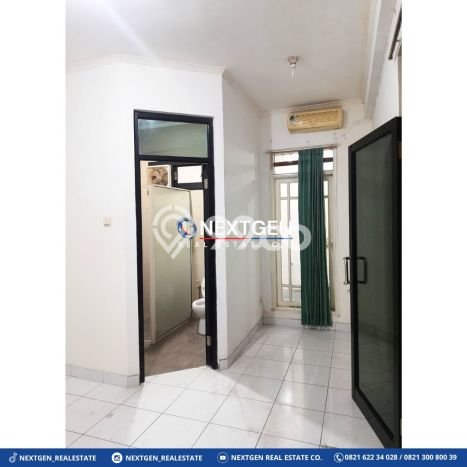 Jarang Ada! Rumah Kontrakan 4 Kamar Nyaman Siap Huni Permata Buana Jarang Ada! Rumah Kontrakan 4 Kamar Nyaman Siap Huni Permata Buana