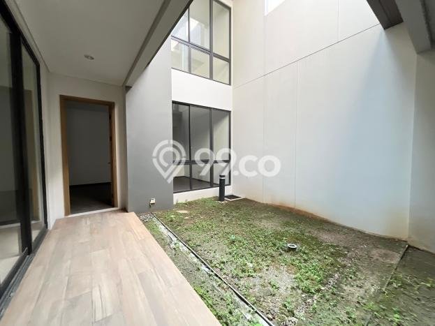 Rumah Elit LB 450m2 Siap Pakai Desain Elegan di BSD City, Tangerang Rumah Elit LB 450m2 Siap Pakai Desain Elegan di BSD City, Tangerang