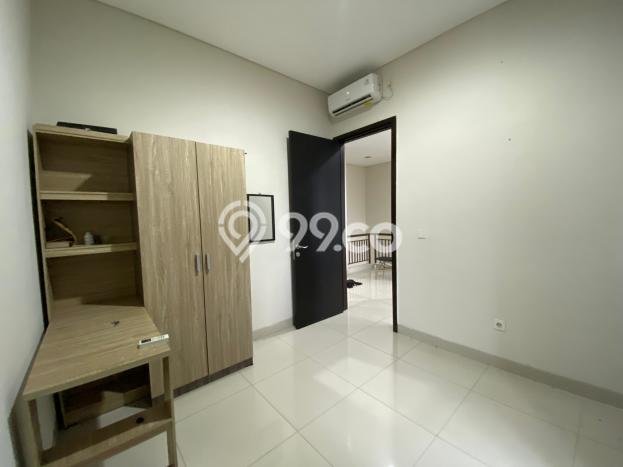 Lokasi strategis! Rumah siap huni dikontrakkan di BSD LB 125m2 Lokasi strategis! Rumah siap huni dikontrakkan di BSD LB 125m2