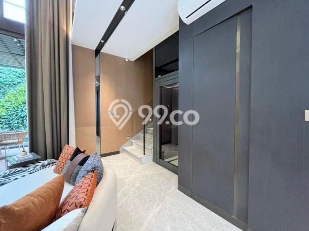 Rumah Luxury Modern Tanpa Renovasi di Gading Serpong Tangerang Rumah Luxury Modern Tanpa Renovasi di Gading Serpong Tangerang