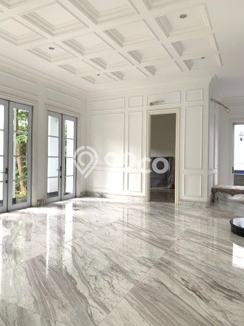 For Sale! Luxury House LT 563m2 Desain Elegan di Gading Serpong For Sale! Luxury House LT 563m2 Desain Elegan di Gading Serpong