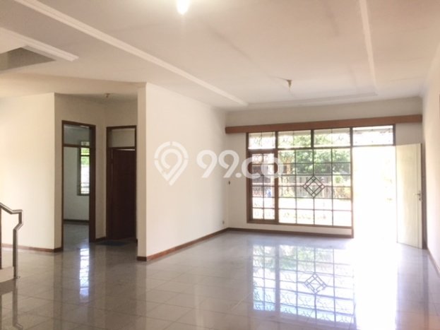Dijual Rumah Premium dengan Fasilitas Sekitar Lengkap di Batununggal, Bandung Dijual Rumah Premium dengan Fasilitas Sekitar Lengkap di Batununggal, Bandung