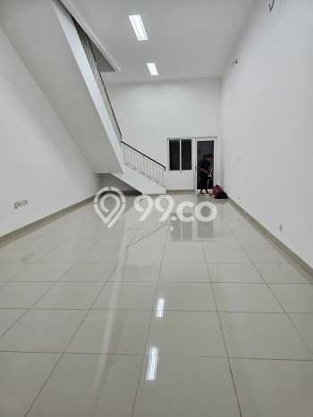 Ruko Dijual di Tangerang LT 90m2 & LB 270m2 Lokasi Terbaik! Ruko Dijual di Tangerang LT 90m2 & LB 270m2 Lokasi Terbaik!