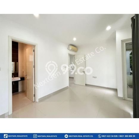 Disewakan! Rumah 4 Kamar Tidur &
3 Kamar Mandi di Gading Serpong, Tangerang Disewakan! Rumah 4 Kamar Tidur &
3 Kamar Mandi di Gading Serpong, Tangerang