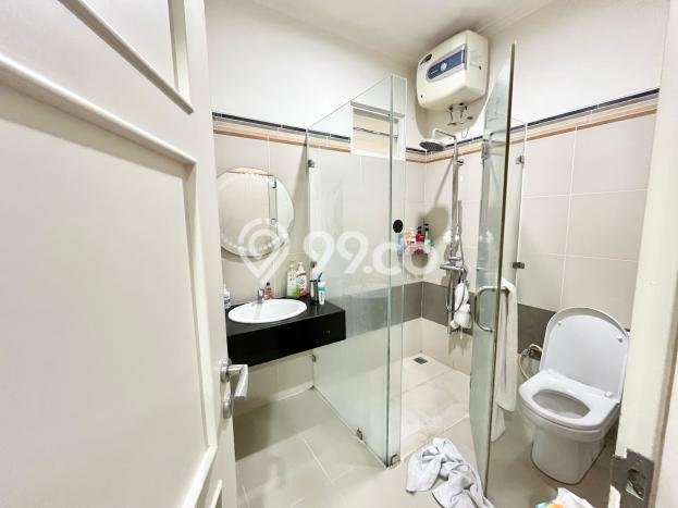 For Sale! Luxury House LT 180m2 Desain Elegan di Gading Serpong For Sale! Luxury House LT 180m2 Desain Elegan di Gading Serpong