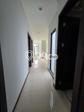 Rumah Elit LB 337m2 Siap Huni Desain Elegan di BSD, Tangerang Rumah Elit LB 337m2 Siap Huni Desain Elegan di BSD, Tangerang
