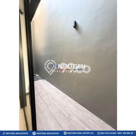 Rumah Luxury Modern Tanpa Renovasi di BSD City Tangerang Rumah Luxury Modern Tanpa Renovasi di BSD City Tangerang