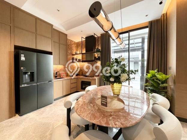 Rumah Luxury Modern Tanpa Renovasi di Gading Serpong Tangerang Rumah Luxury Modern Tanpa Renovasi di Gading Serpong Tangerang