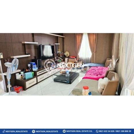 Rumah Mewah LB 212m2 Siap Pakai Desain Elegan di Gading Serpong, Tangerang Rumah Mewah LB 212m2 Siap Pakai Desain Elegan di Gading Serpong, Tangerang
