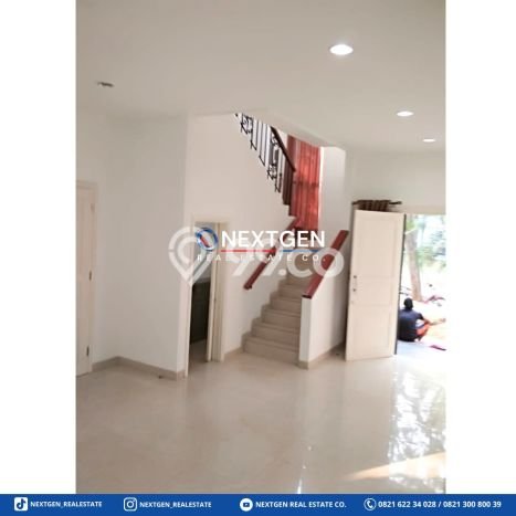 Disewakan! Rumah 3 Kamar Tidur &
2 Kamar Mandi di Gading Serpong, Tangerang Disewakan! Rumah 3 Kamar Tidur &
2 Kamar Mandi di Gading Serpong, Tangerang