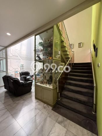 Jual Rumah Mewah Megah Dengan View Cantik di Green garden, Jakarta Barat Jual Rumah Mewah Megah Dengan View Cantik di Green garden, Jakarta Barat