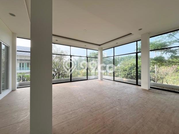 Hunian Elit LB 1600m2 Siap Huni Desain Elegan di Gading Serpong, Tangerang Hunian Elit LB 1600m2 Siap Huni Desain Elegan di Gading Serpong, Tangerang