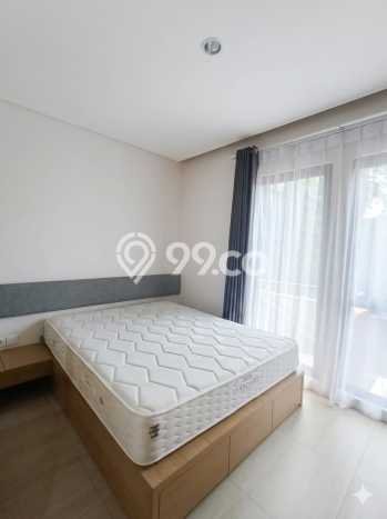 Disewakan! Rumah 3 Kamar Tidur &
2 Kamar Mandi di BSD, Tangerang Disewakan! Rumah 3 Kamar Tidur &
2 Kamar Mandi di BSD, Tangerang