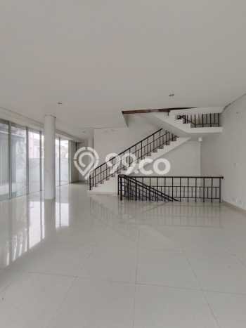Unit Ruko Dijual di Tangerang LT 190m2 & LB 715m2 Unit Ruko Dijual di Tangerang LT 190m2 & LB 715m2