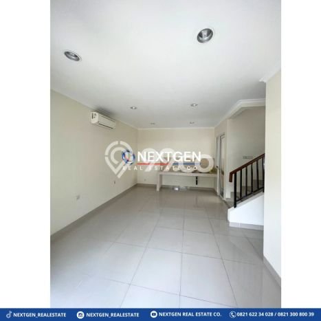 Disewakan! Rumah 2 Kamar Tidur &
2 Kamar Mandi di Gading Serpong, Tangerang Disewakan! Rumah 2 Kamar Tidur &
2 Kamar Mandi di Gading Serpong, Tangerang